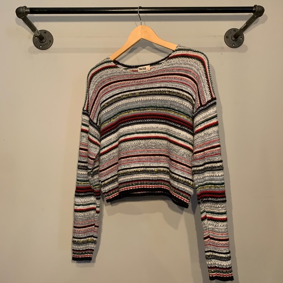 Sweaters - Funky Crop Sweater